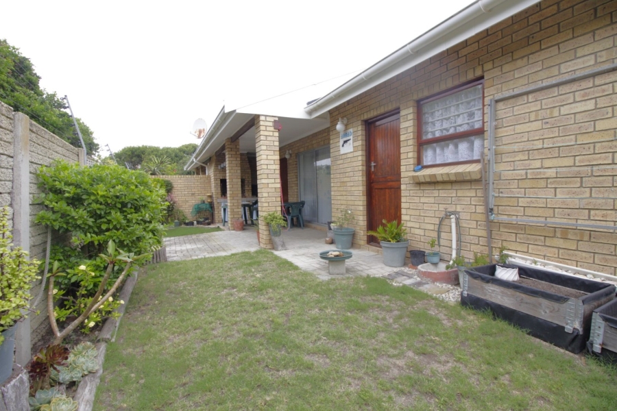 2 Bedroom Property for Sale in Aston Bay Eastern Cape